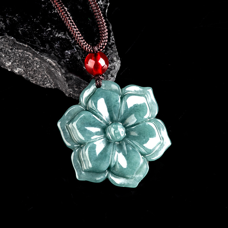 Burmese Jadeite Flower Pendant - Necklace Pendant 评论和价格